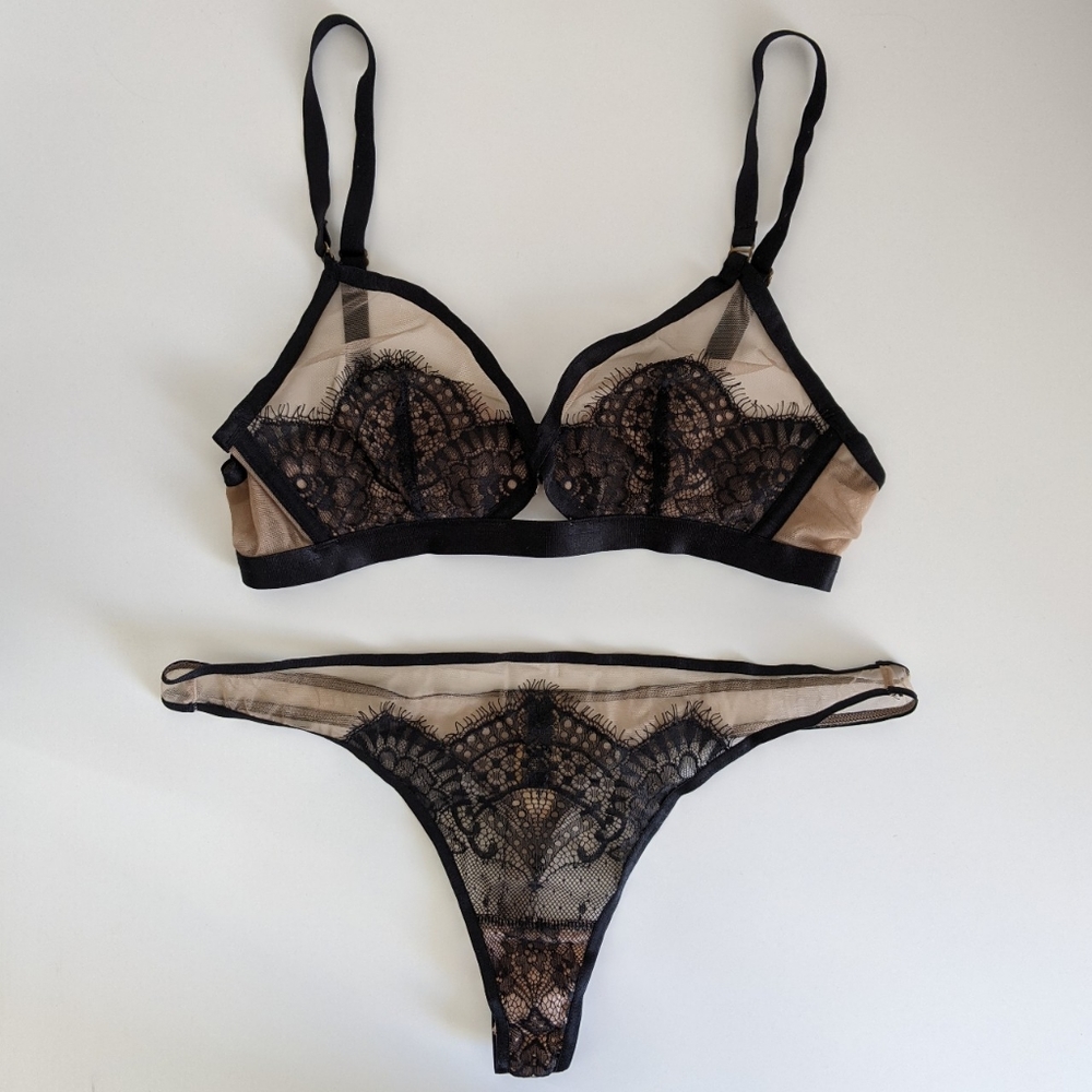 Dita Von Teese Glamonatrix lingerie set 32C/S
